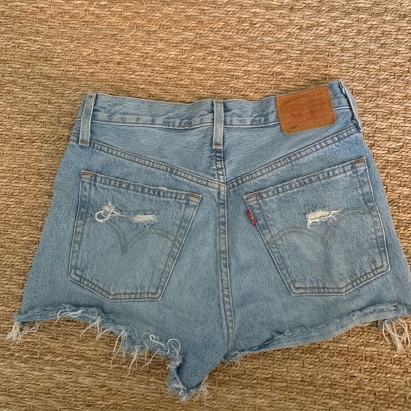 Levi's Pants - NWOT LEVIS 501 SHORTS